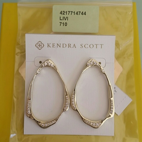 Kendra Scott Livi Earrings in Gold - Picture 2 of 5